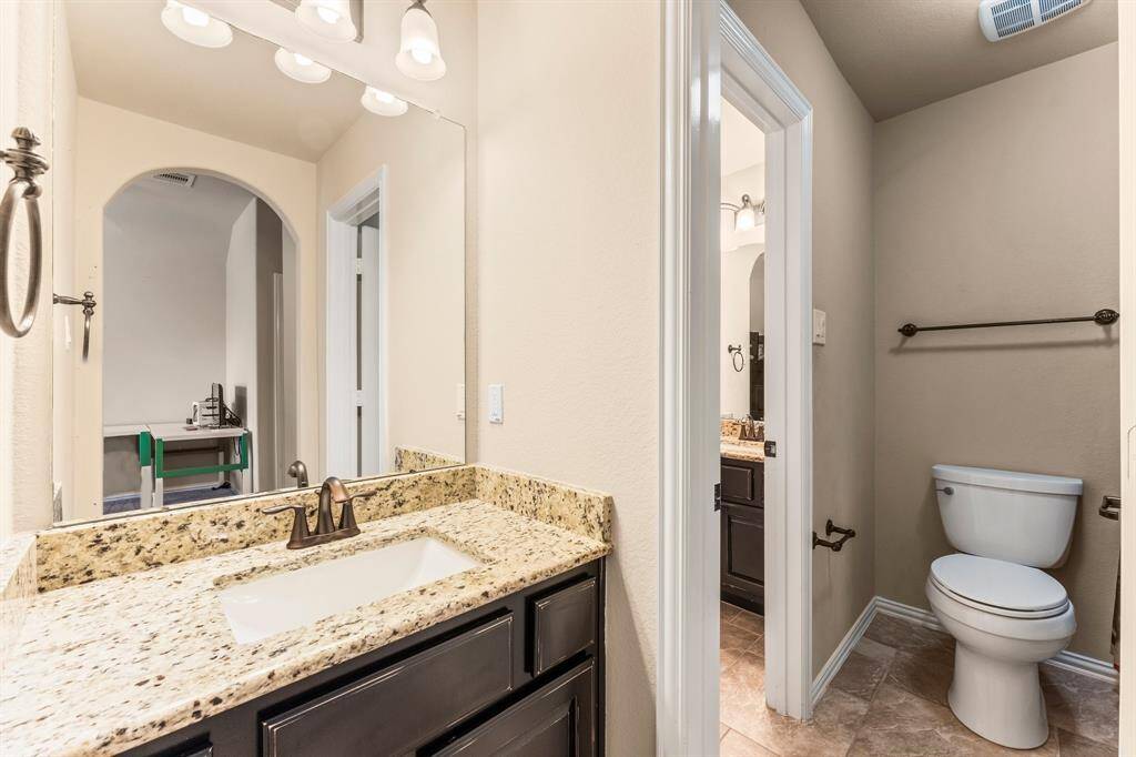 Another view of the Jack and Jill bathroom.