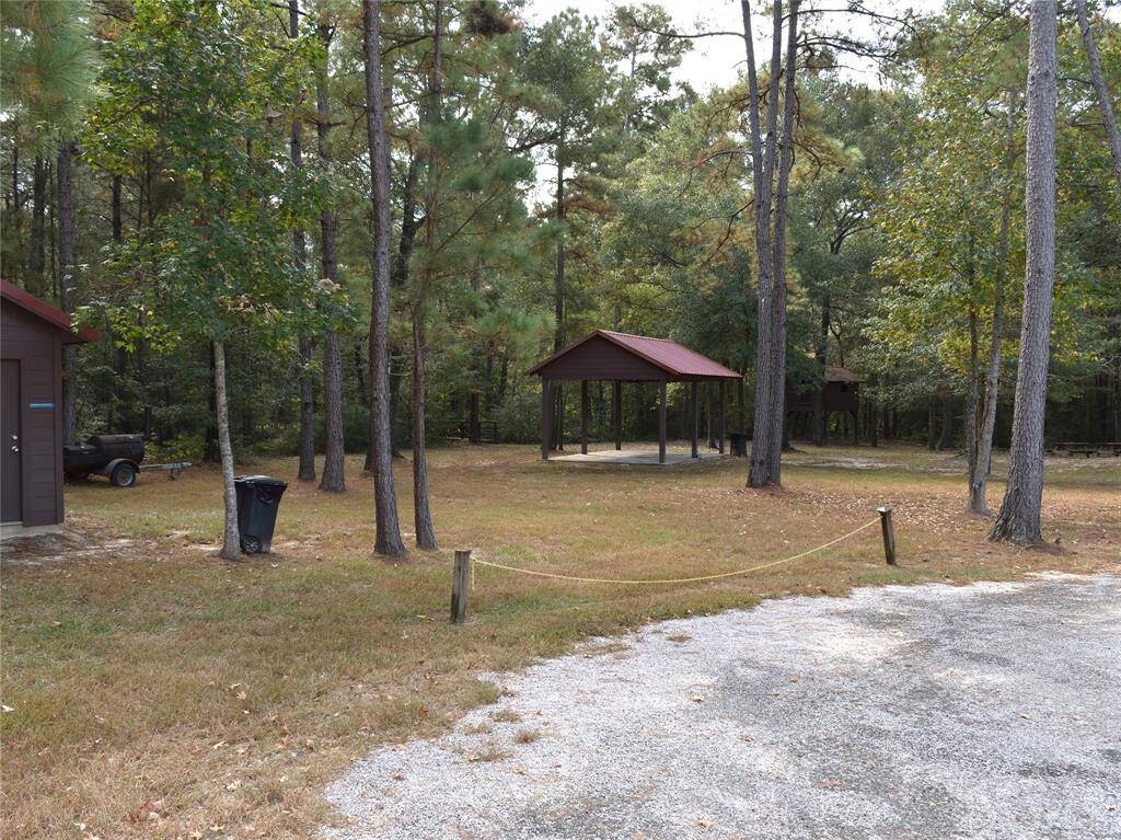 Pavilion_smoker area