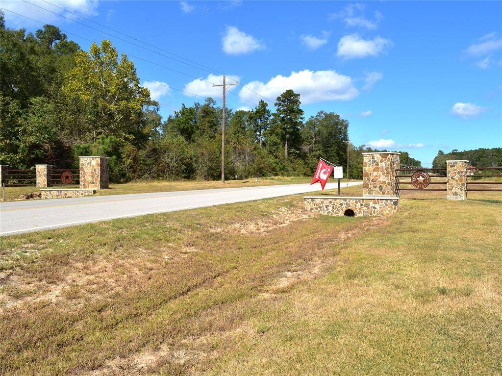 Dipping Vat Rd. entrance