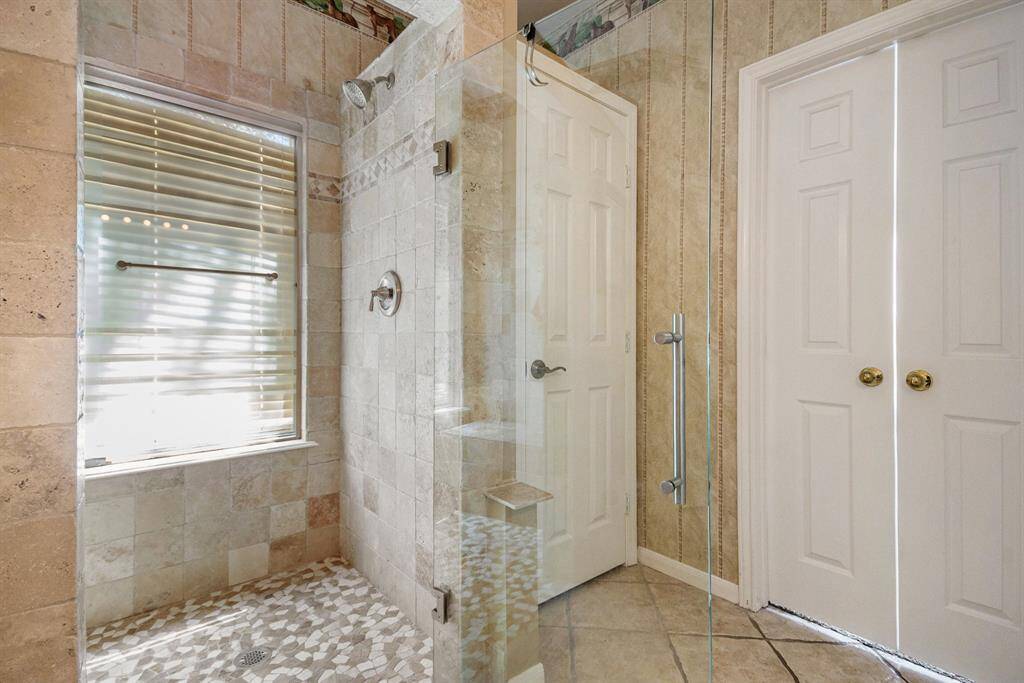 Updated primary shower