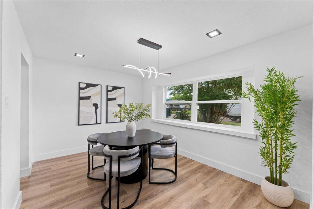 Breakfast area with garden views and natural light