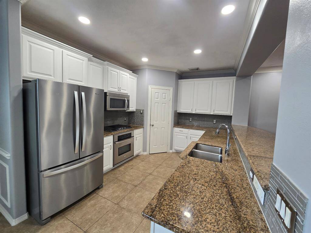 Updated Kitchen Cabinets