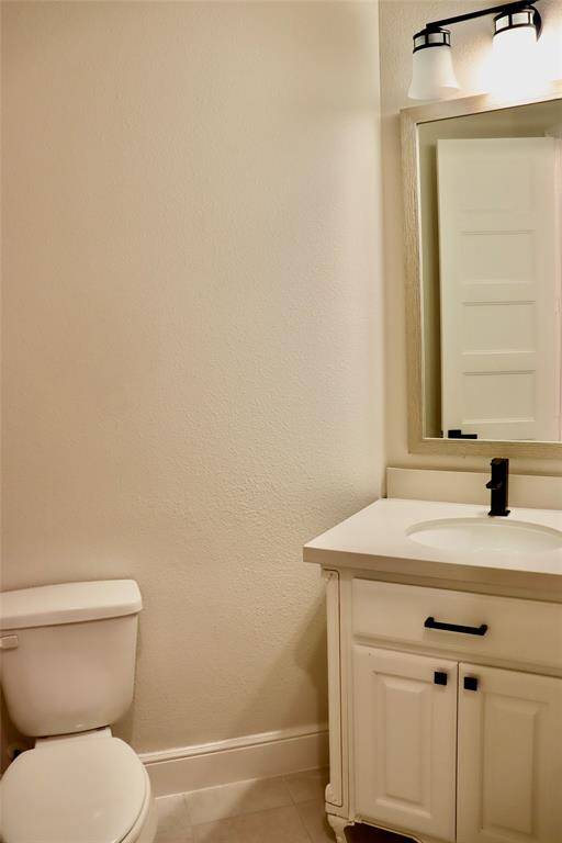 Half bath by the entry