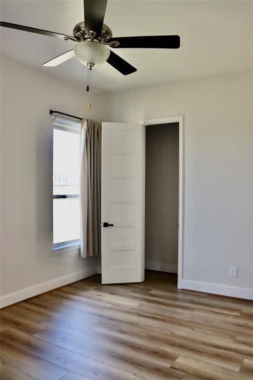 this bedroom has a single closet