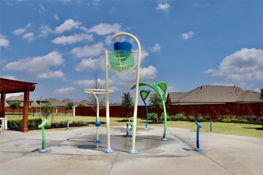 Splash pad at a walking distance