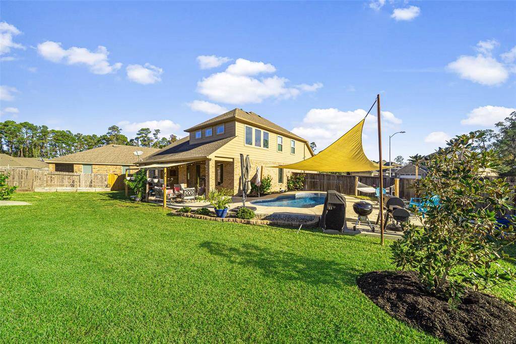 Look at all the green space in your yard.