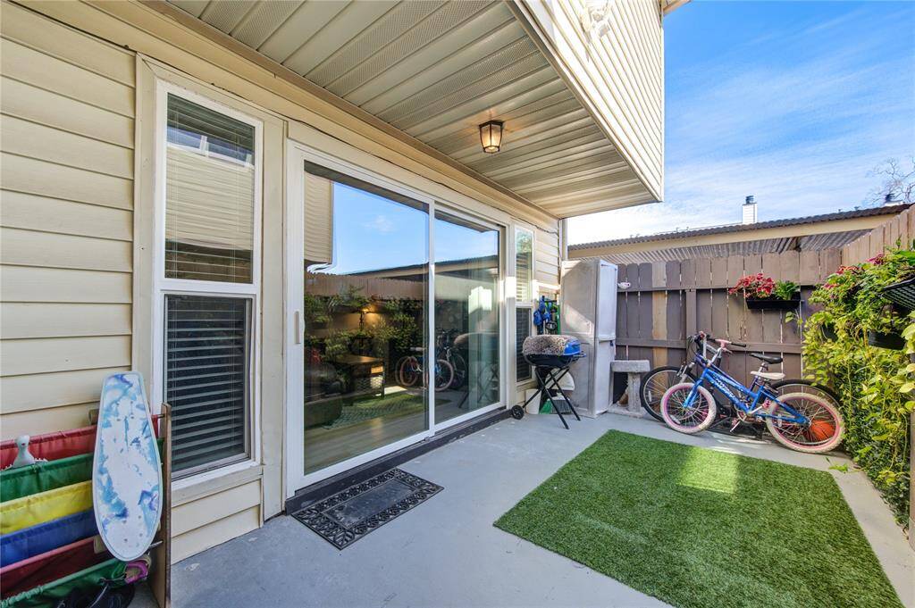 Cute backyard