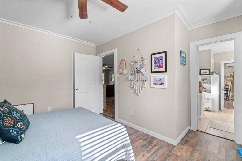Second bedroom