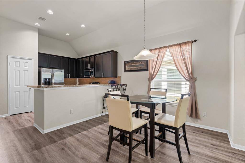 Breakfast area