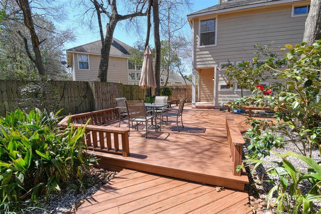 The covered back patio has an area that is bricked for you to bring your own Bar-b-que pit for those lovely out door cookouts.
