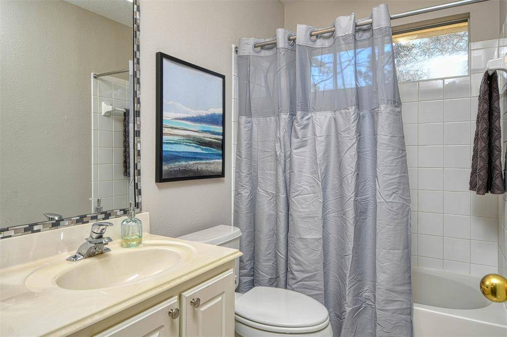 This home is spotless and ready for move in