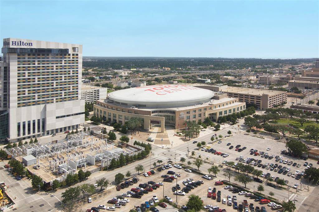 Just a few minutes away to watch The Rockets at Toyota Center