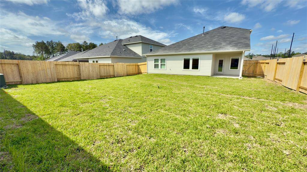 Huge Back Yard!