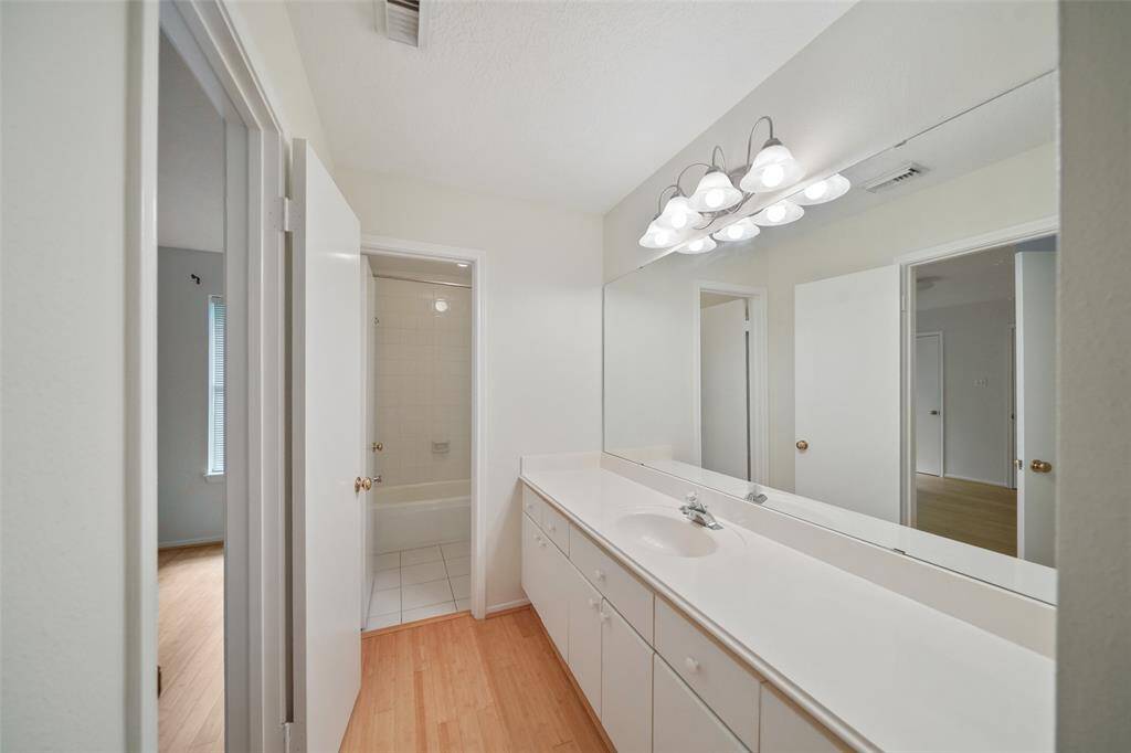 Upstairs bathroom