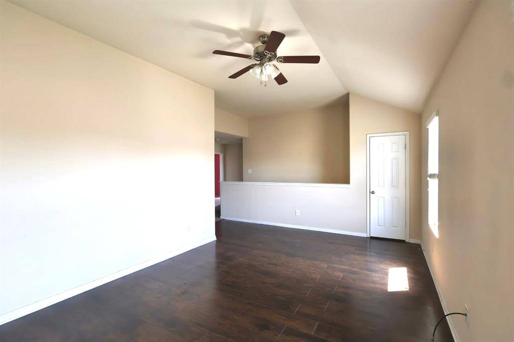 Perfect space for an office, gym or home theater