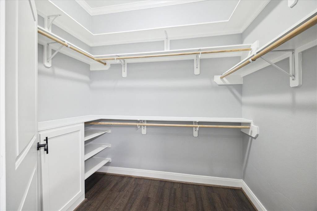 Spacious primary closet!