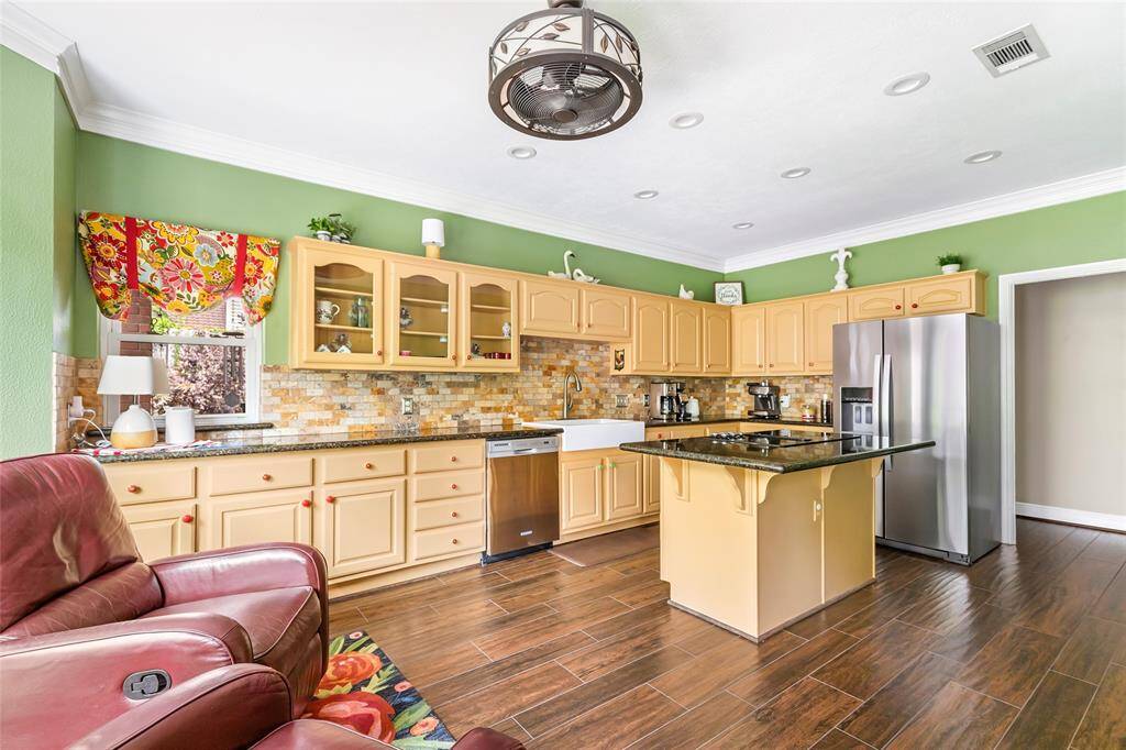 Breakfast room