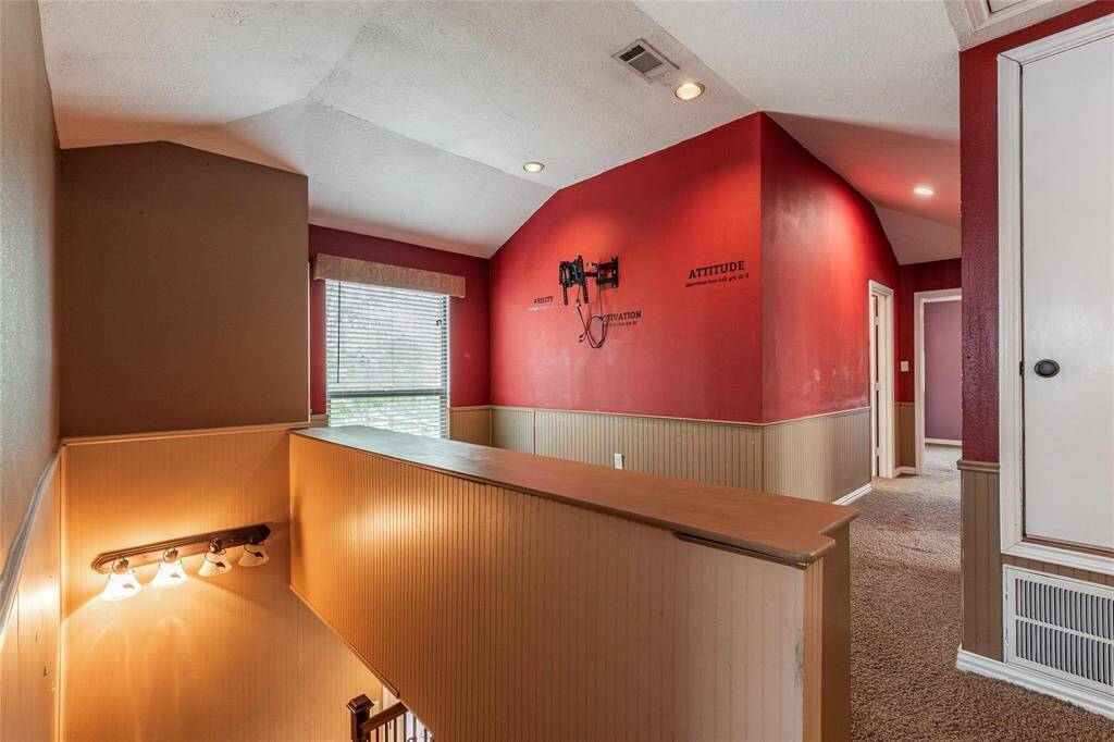 Flex/game room space