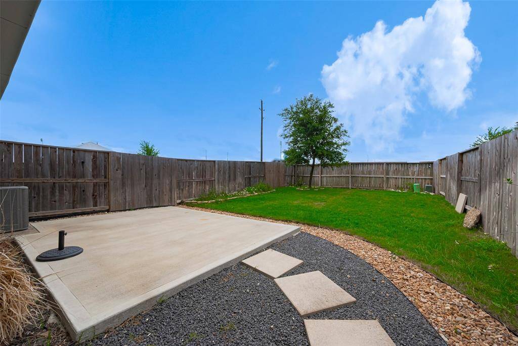 Great outdoor living with the beautiful patio