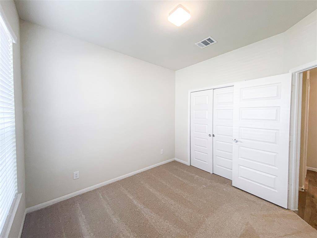 Bedroom 2 - Guest room downstairs