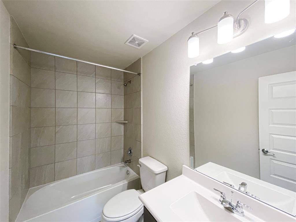 Bathroom 4