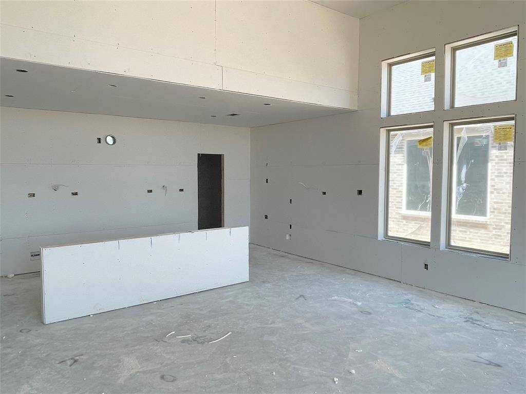 Open Breakfast Room