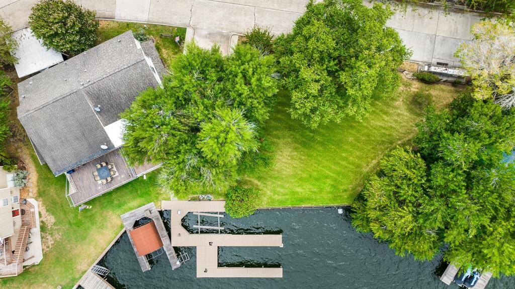 Footprint of this amazing yard.