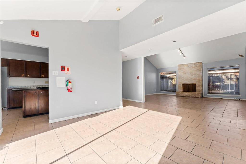 Living Room/Dining Room