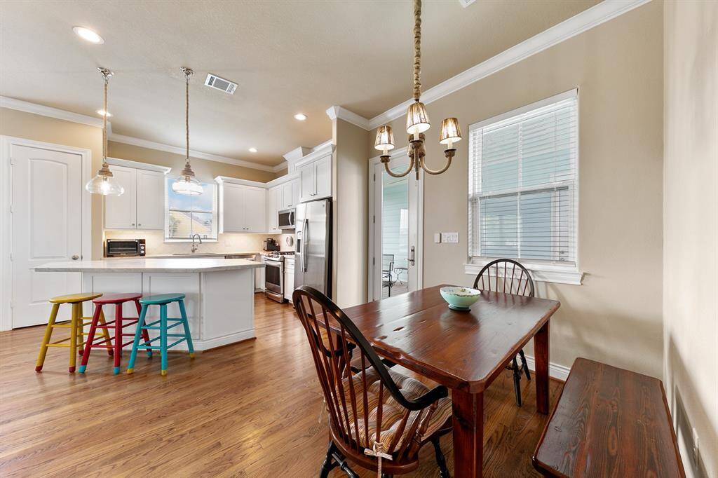 1/2 Bath o1st floor