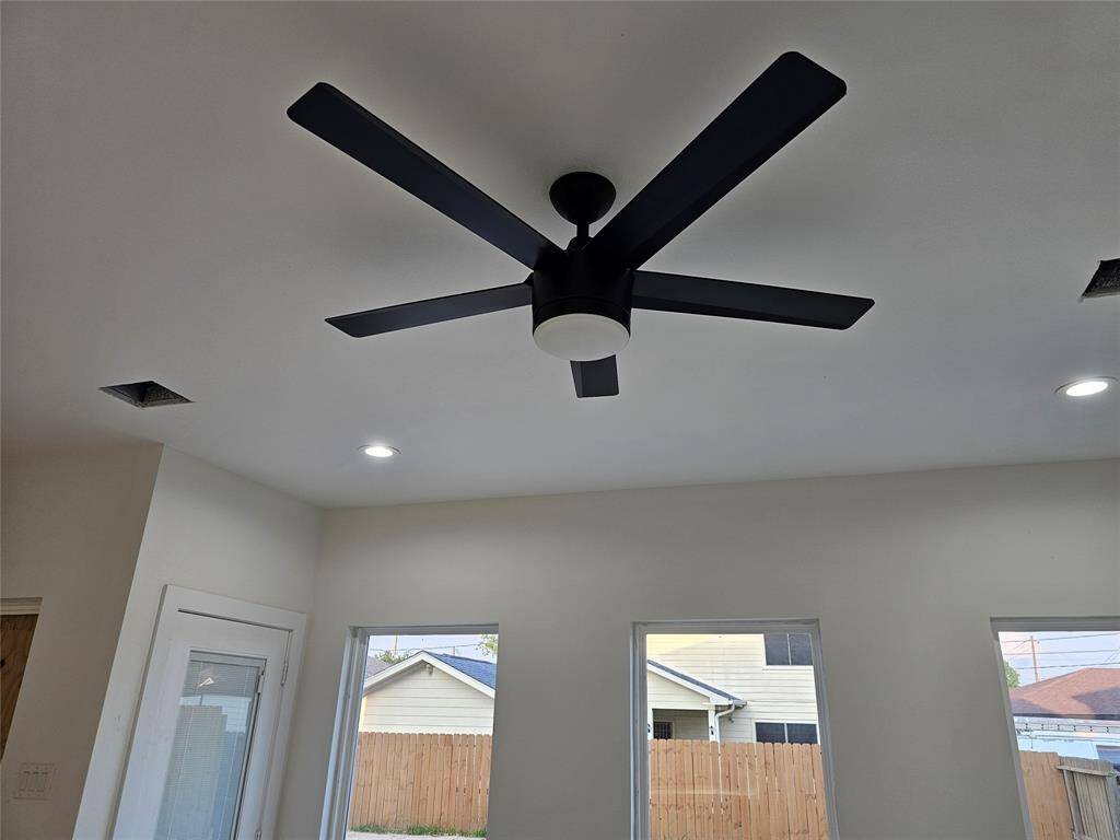 Black remote control ceiling fan