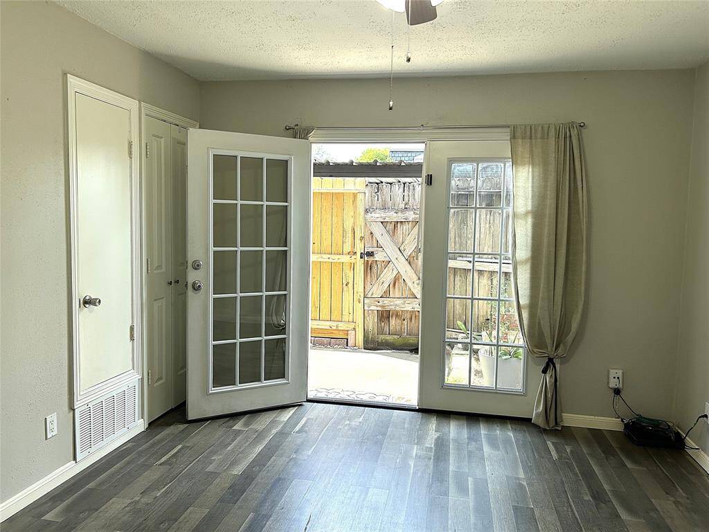 Bedroom Door to Back Yard