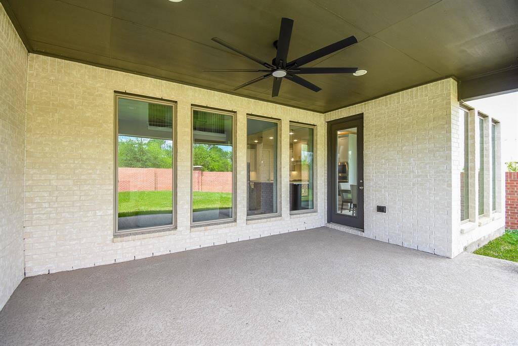 Large Covered Patio with space to install a grill or an outdoor kitchen