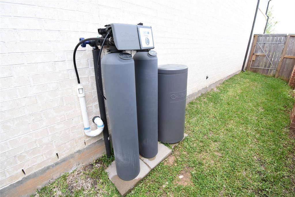 This home comes with a whole House water softener system for velvety showers and chemical free water.