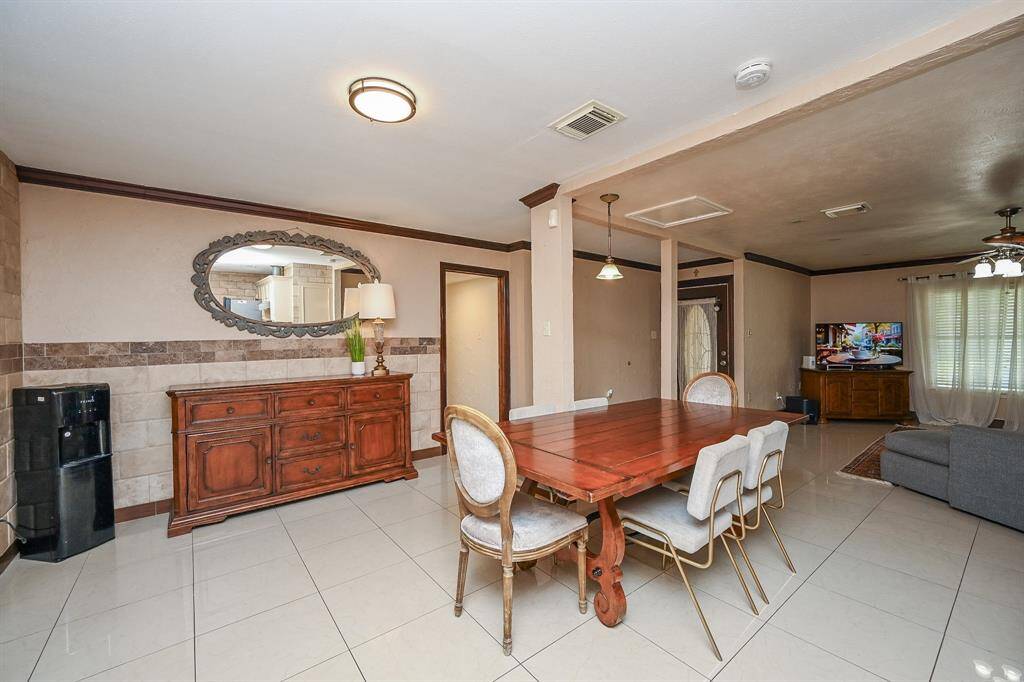 Large Dining Space