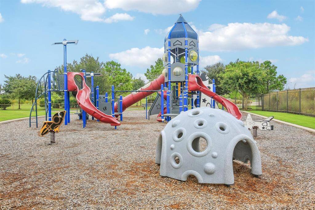 Play at the multiple parks.