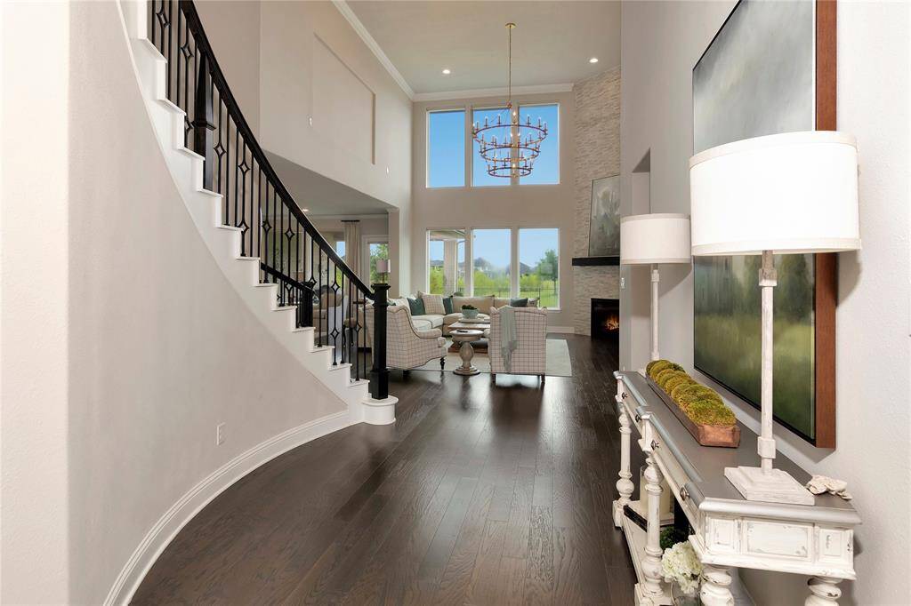 The WOW Chandelier!