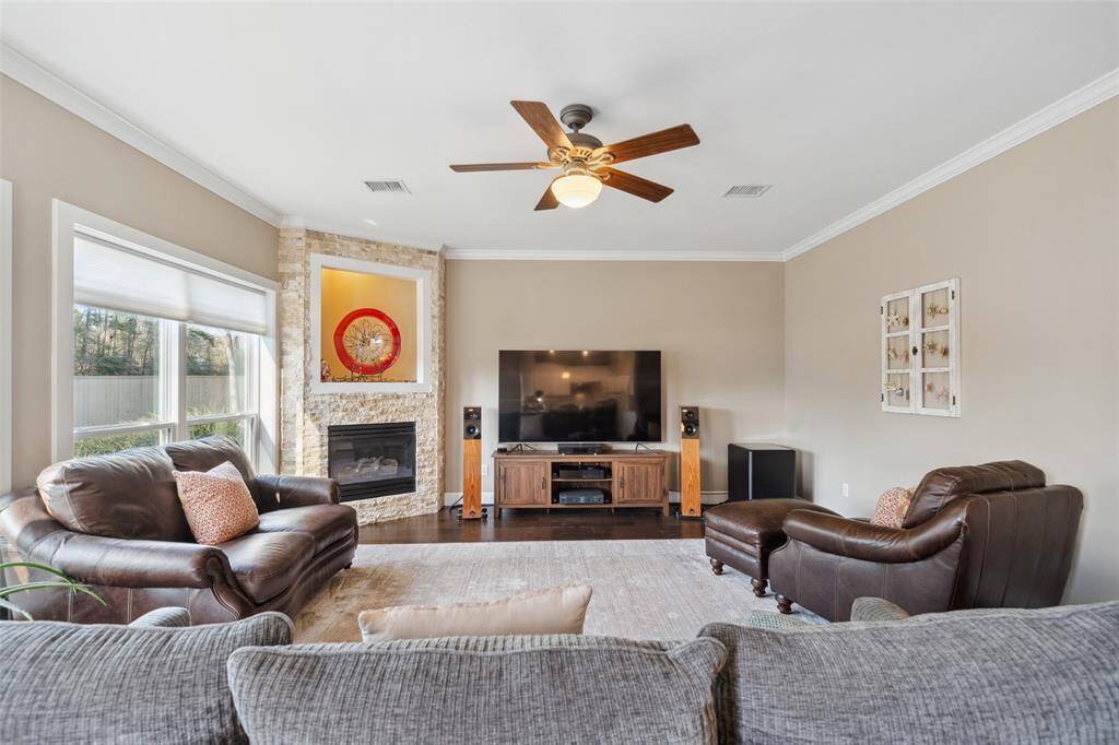 So many options for furniture placement!  How would you set it up?