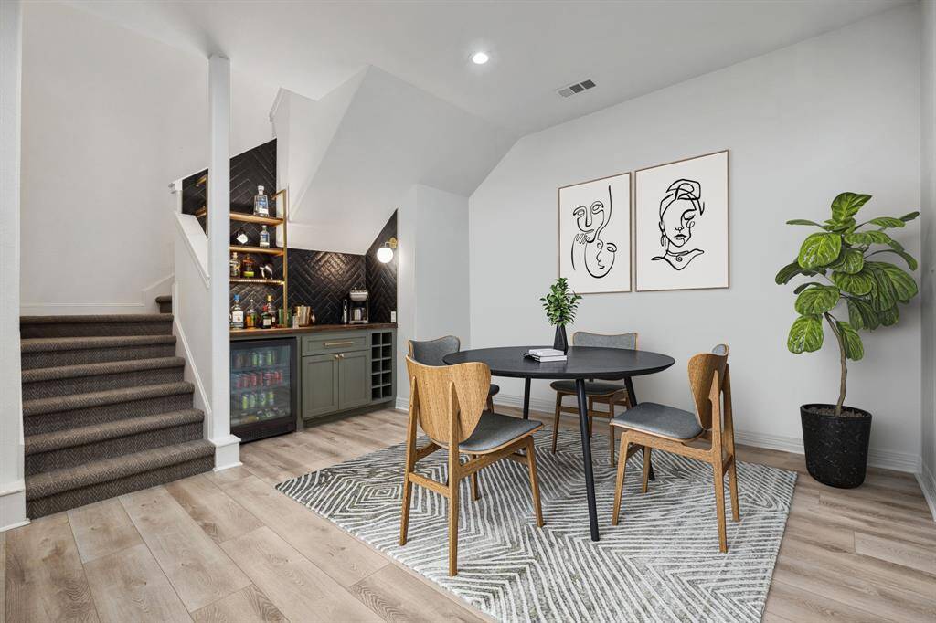 Breakfast area