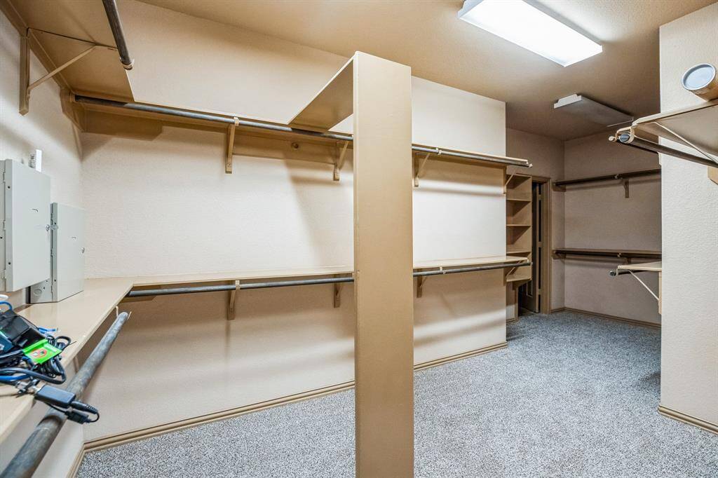 Oversized Master Closet