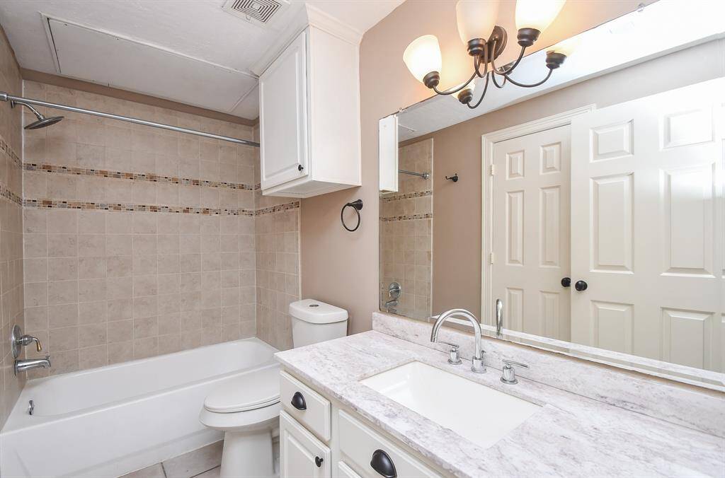 Another full ensuite bath offers the same creature comforts as its primary counterpart.