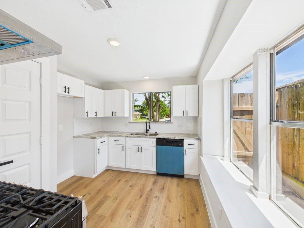 Enjoy Designer Kitchen at an incredible price!