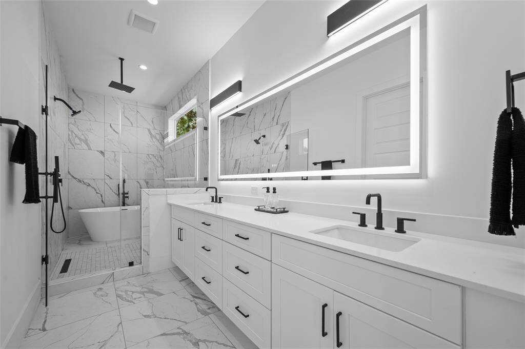 View of Primary Bath from similar plan