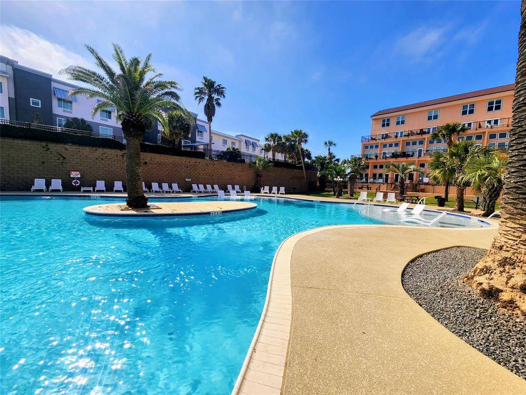 3 Beautiful Pools