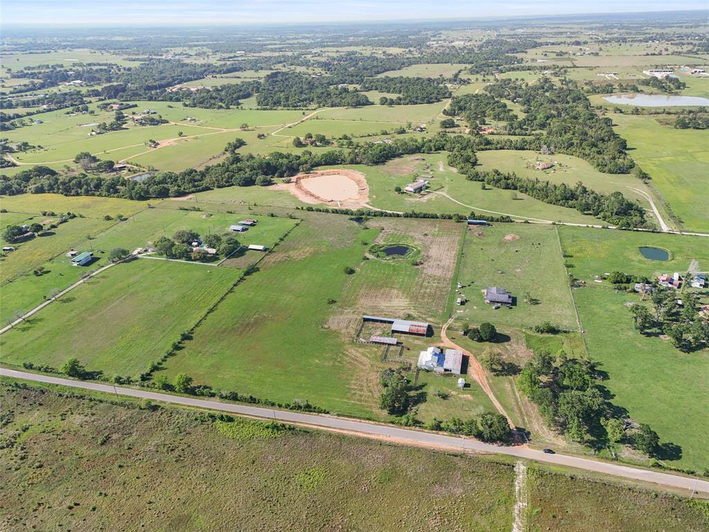 Potential to secure 20+ acres! Boundary lines are approximate