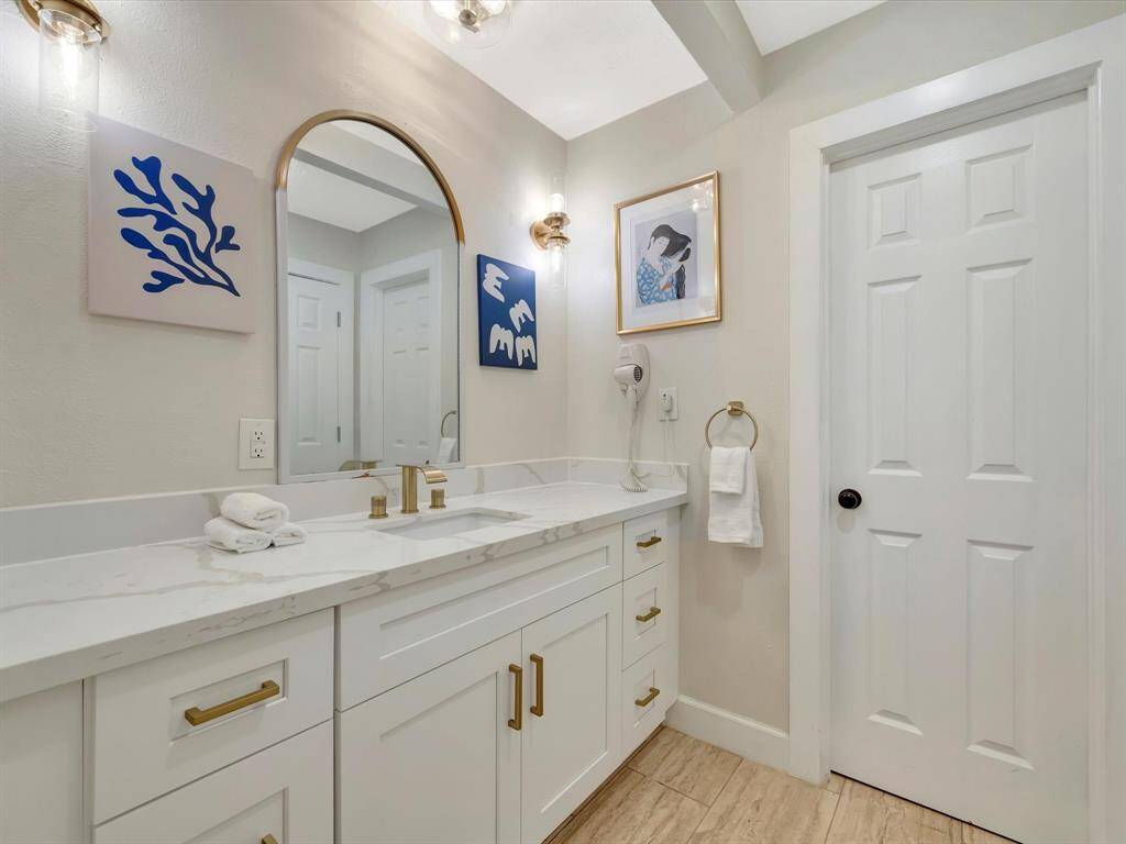 Guest bathroom