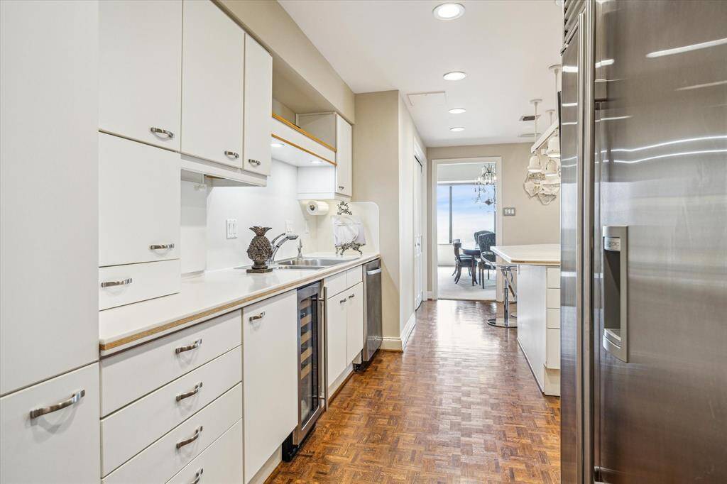 Another view of the kitchen.