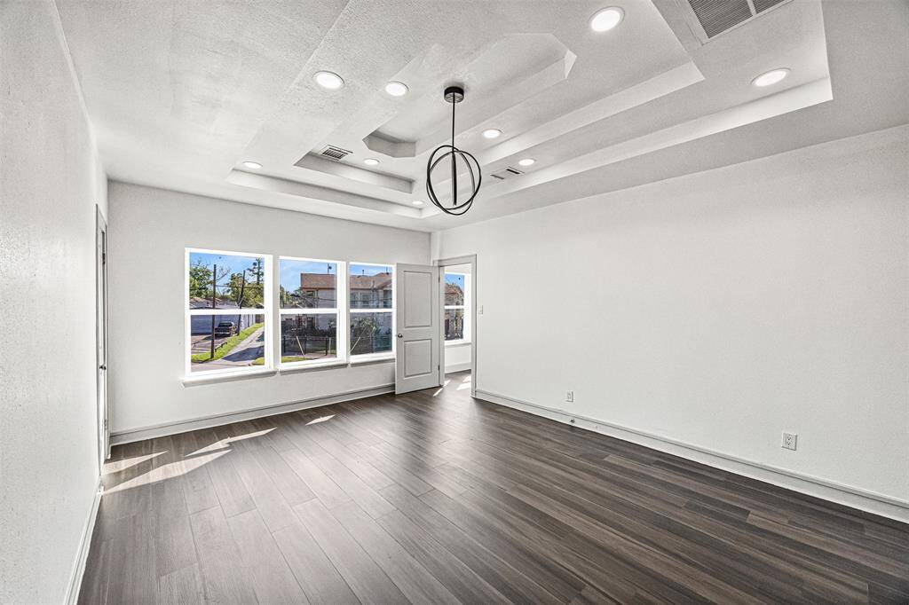 upstairs unit living room