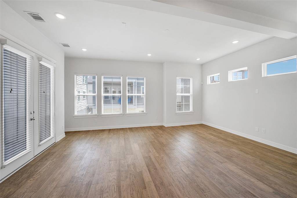 Step into a bright, airy interior filled with abundant natural light. Open, spacious, & seamless. Enjoy easy access to the balcony. Perfect for fresh air, morning coffee, or evening unwinding.