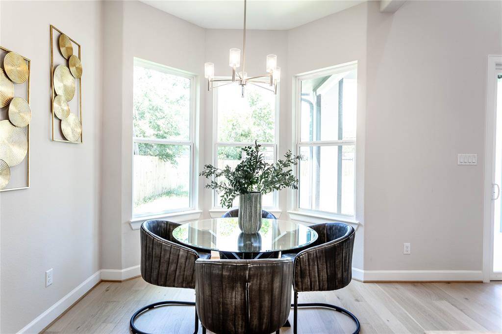 Breakfast area