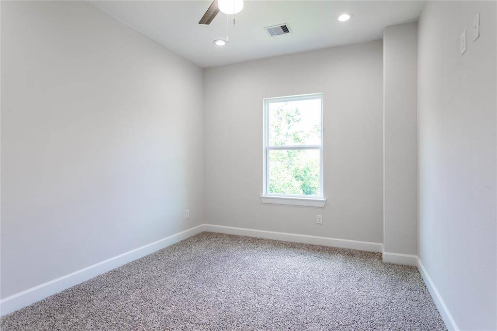 2rd bedroom